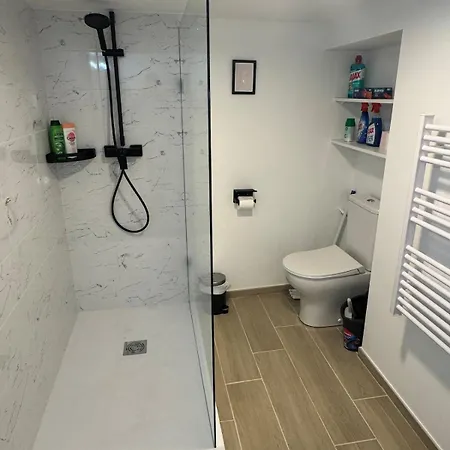 T3 Chaleureux Confort Bien Equipe